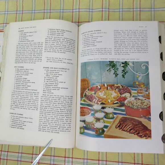 Ladies Home Journal Cookbook 1963 General Vtg Hardback Cook Book Carol Truax - Picture 8 of 10